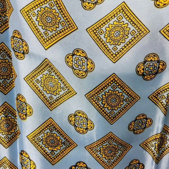 Vintage Headscarf Retro Blue Gold Decorative Large Square Neck Scarf Covering u - Picture 3 of 3
